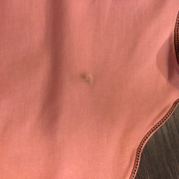 Lululemon keyhole halter tank in brown with pale pink lining - Picture 8 of 8